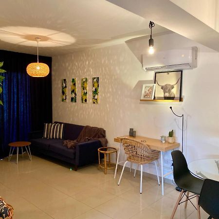 Fat Cow Apartment 102 Livadhia Zewnętrze zdjęcie
