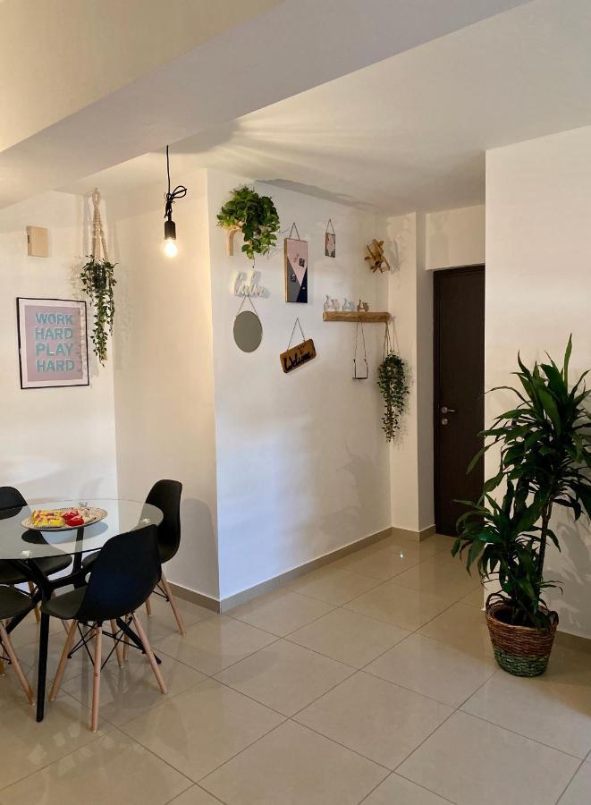 Fat Cow Apartment 102 Livadhia Zewnętrze zdjęcie