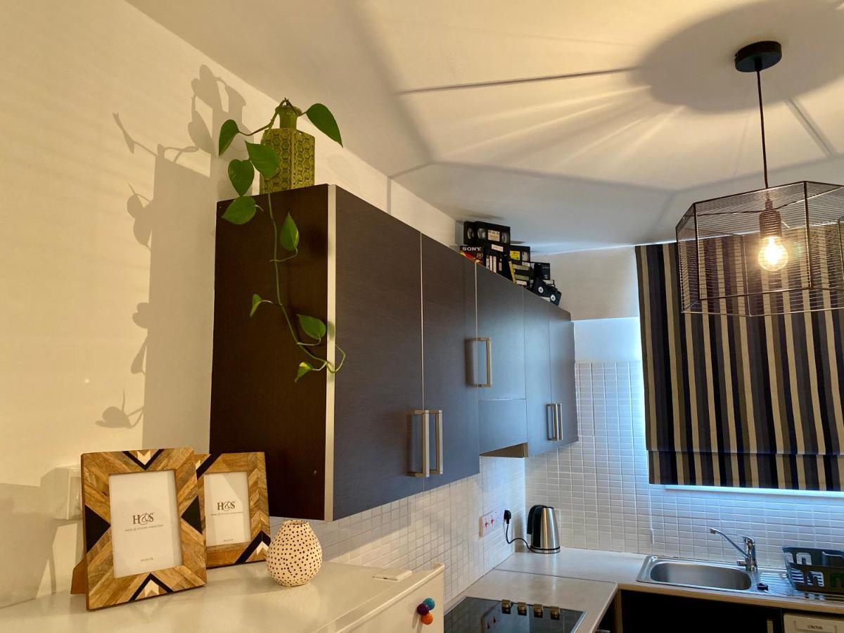 Fat Cow Apartment 102 Livadhia Zewnętrze zdjęcie