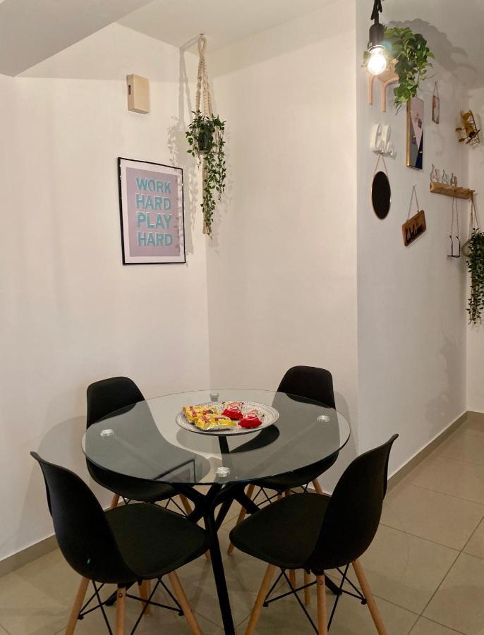 Fat Cow Apartment 102 Livadhia Zewnętrze zdjęcie