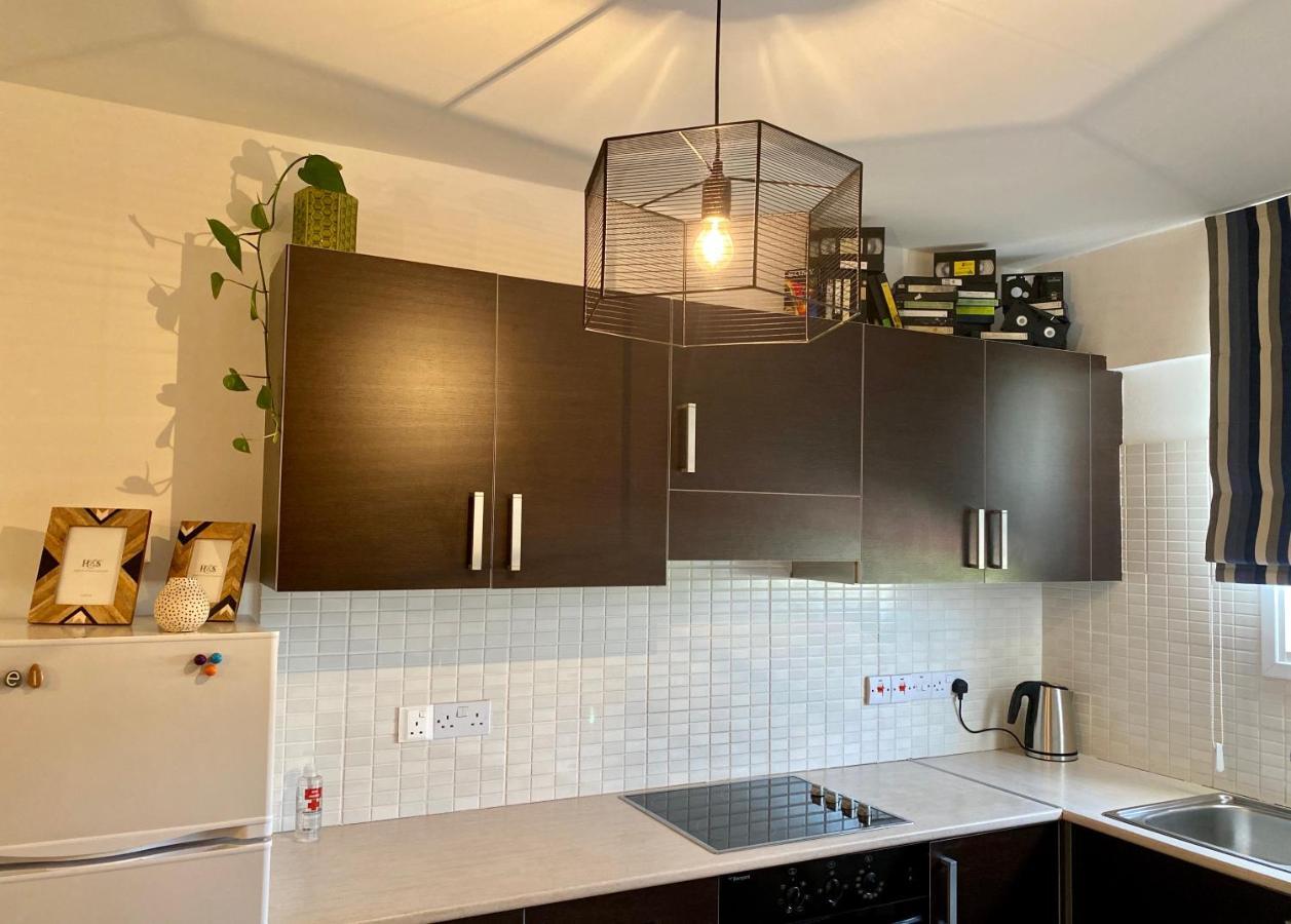 Fat Cow Apartment 102 Livadhia Zewnętrze zdjęcie