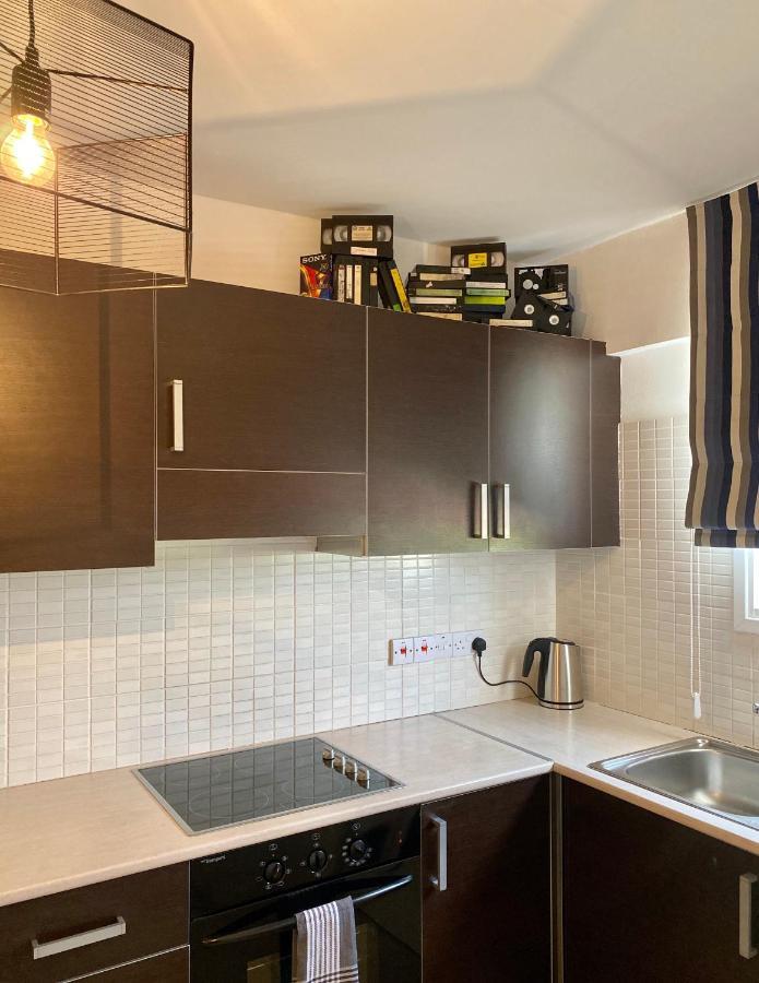 Fat Cow Apartment 102 Livadhia Zewnętrze zdjęcie